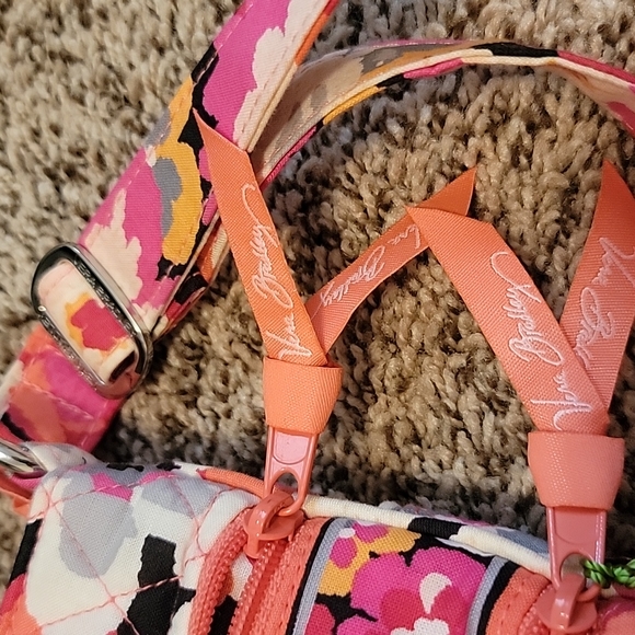 Triple Zip Hipster - Picture 6 of 6